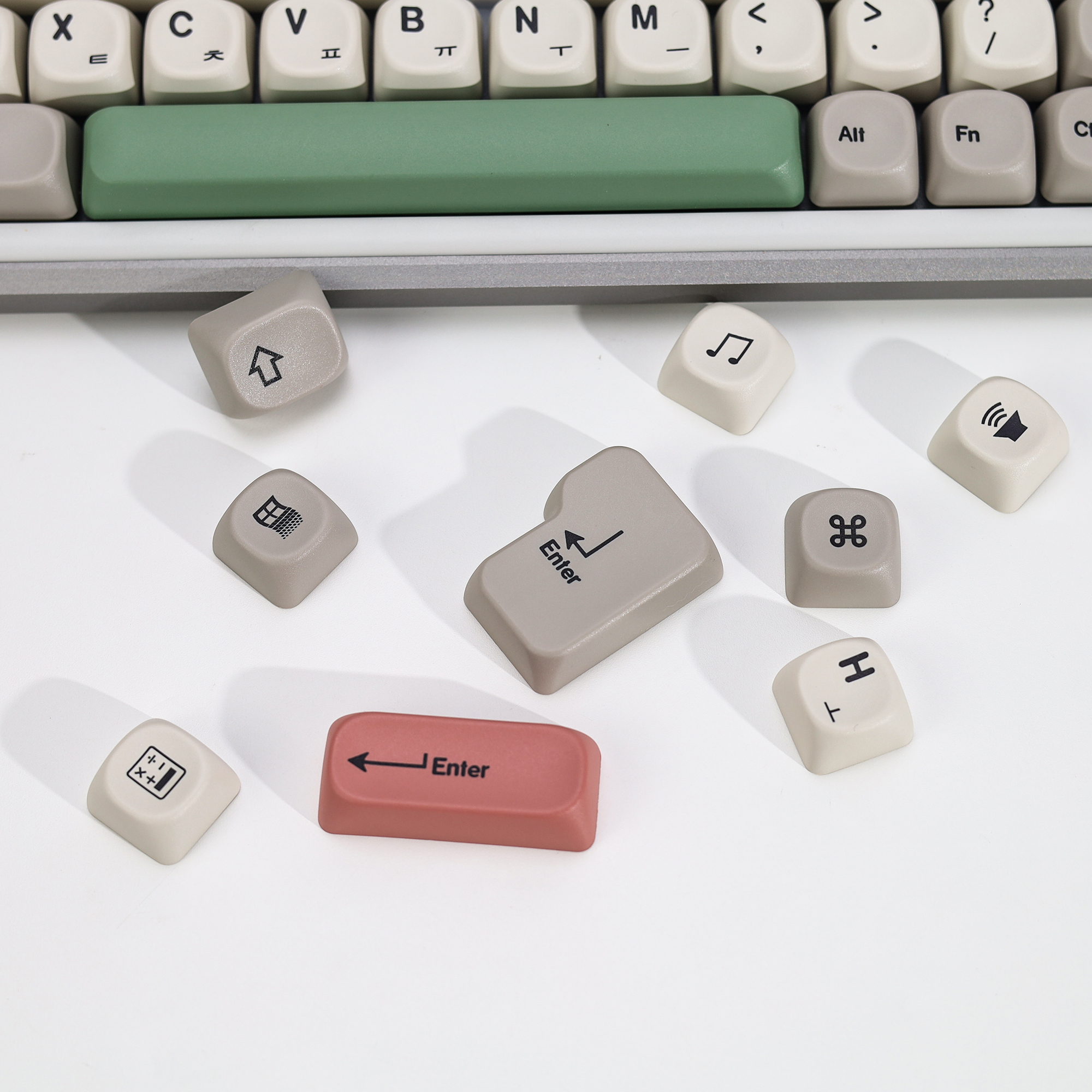 KBDiy Korean Keycaps GMK 9009  - đánh giá và giá Retro Gaming Theme